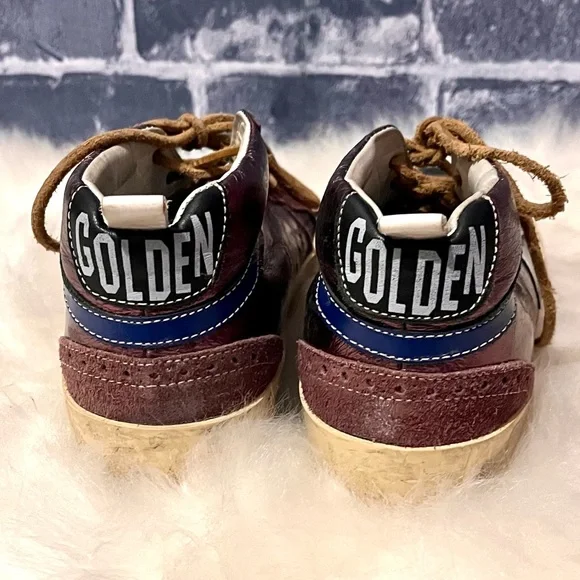 Auth. EUC Golden Goose, super rare, Mid/Star Bordeau trainers in Ametista Lame’